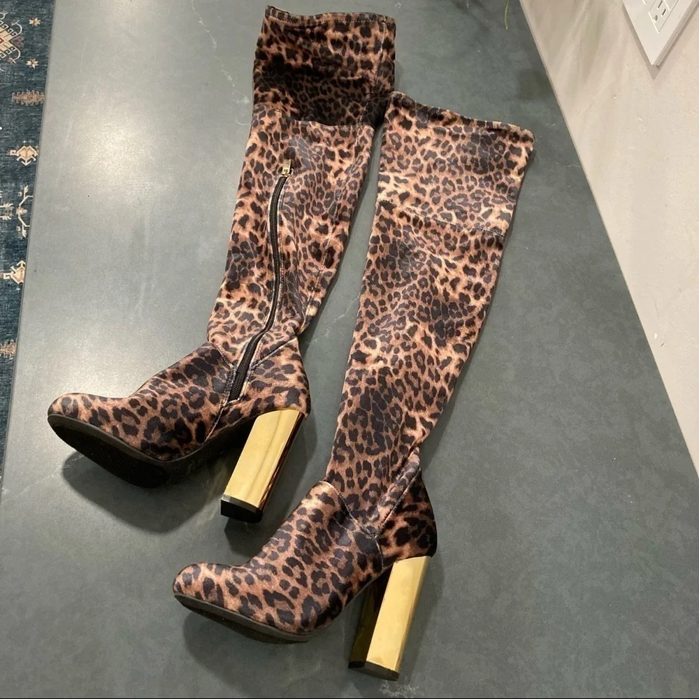 Bamboo sz 5.5 leopard print velvet OTK thigh high boots gold heel
